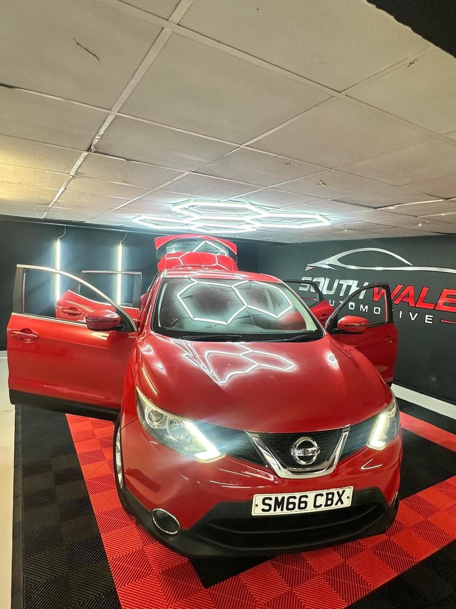 Nissan Qashqai 1.5 dCi Acenta 2WD Euro 6 (s/s) 5dr — photo 30