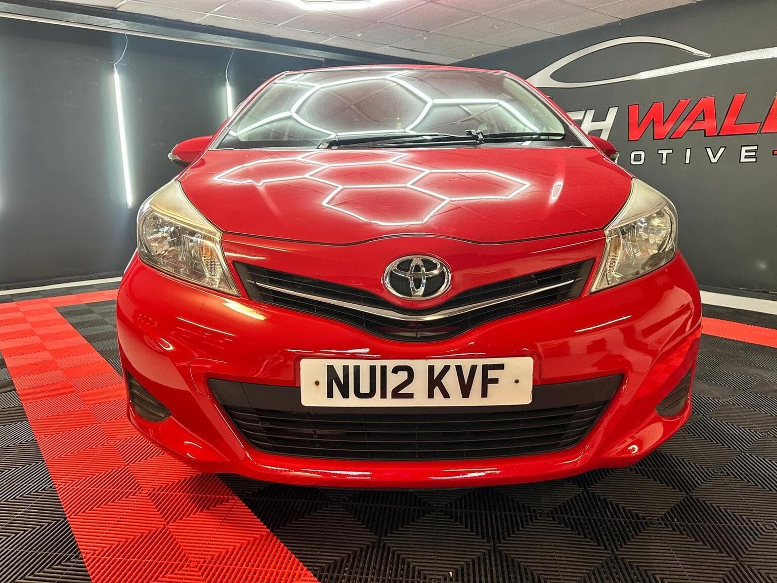 Toyota Yaris 1.4 D-4D TR Euro 5 5dr — photo 10