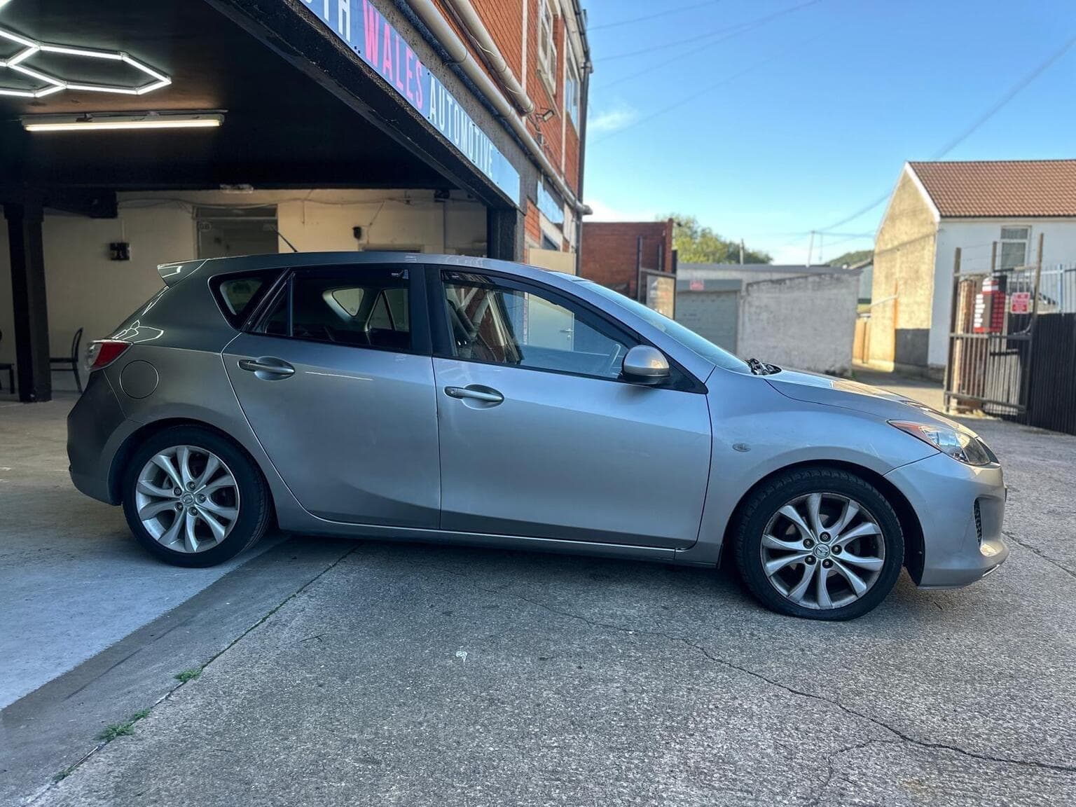 Mazda Mazda3 1.6d TS Euro 5 5dr — photo 8