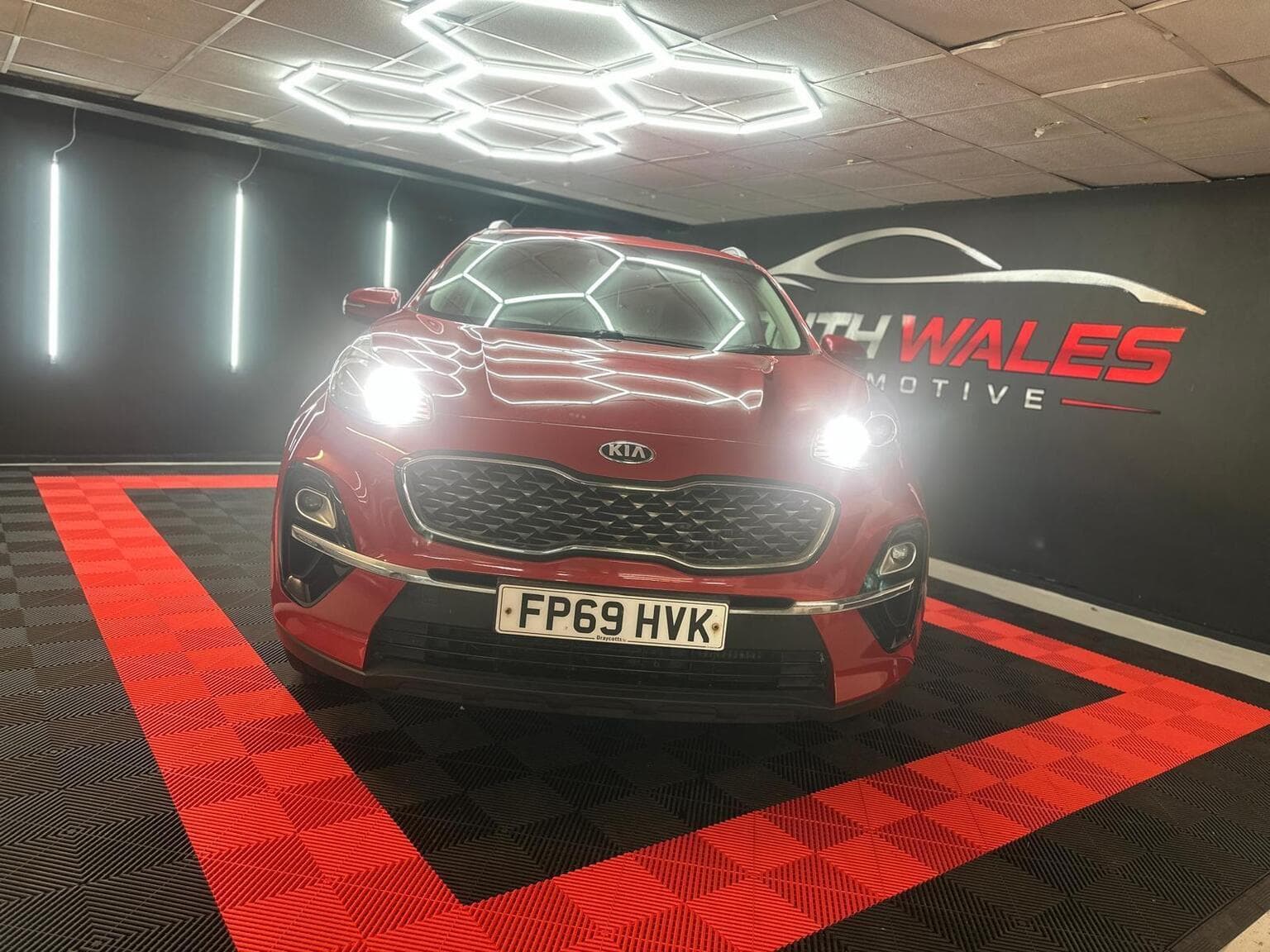 Kia Sportage 1.6 T-GDi 2 AWD Euro 6 (s/s) 5dr — photo 37
