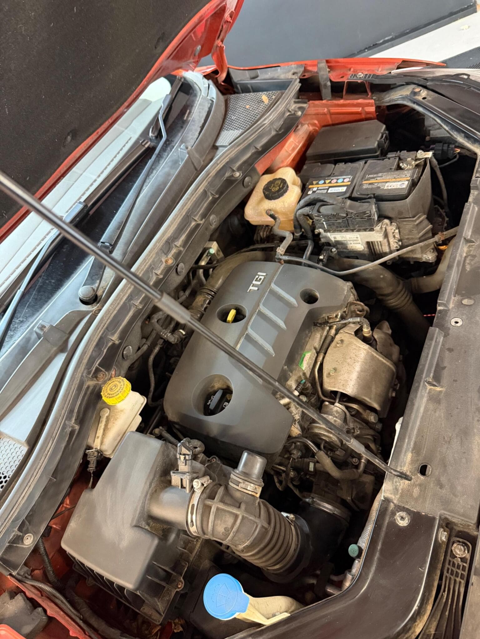 MG ZS 1.0 T-GDI Exclusive Auto Euro 6 5dr — photo 28