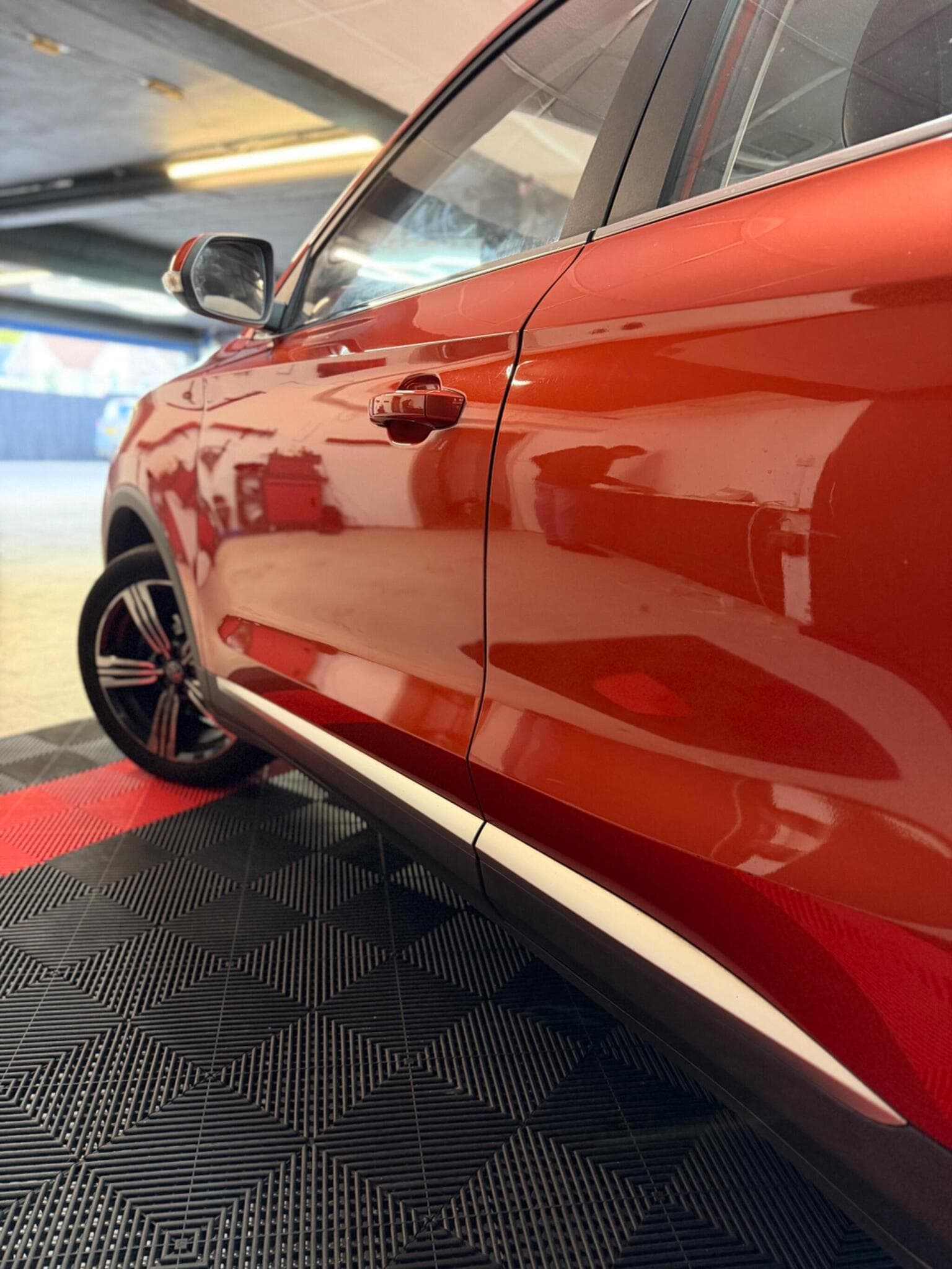 MG ZS 1.0 T-GDI Exclusive Auto Euro 6 5dr — photo 45