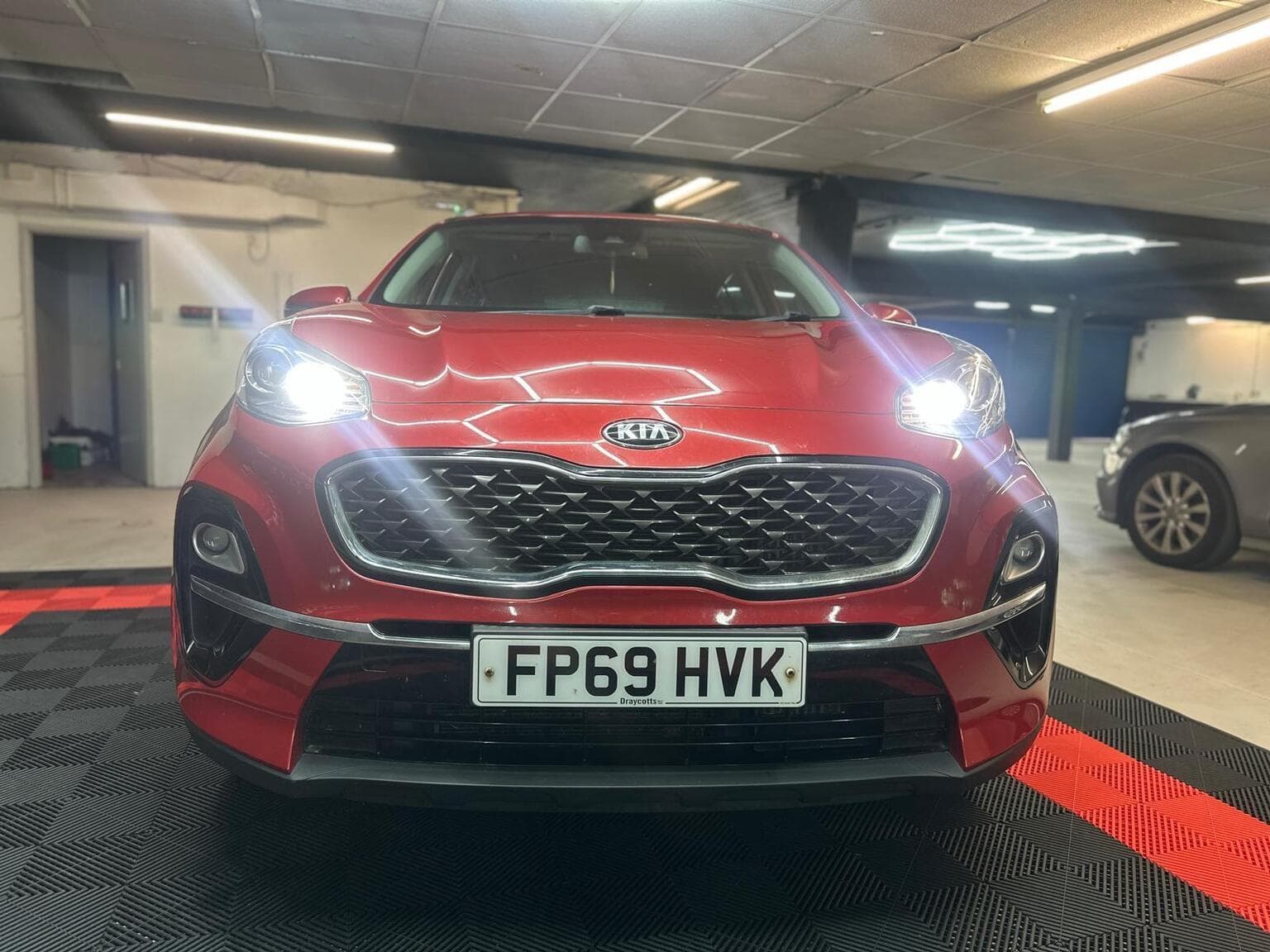 Kia Sportage 1.6 T-GDi 2 AWD Euro 6 (s/s) 5dr — photo 35