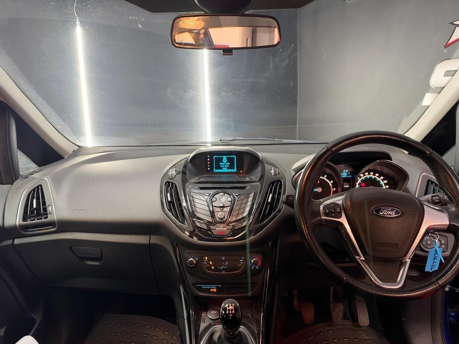 Ford B-Max 1.0T EcoBoost Zetec Euro 5 5dr — photo 18