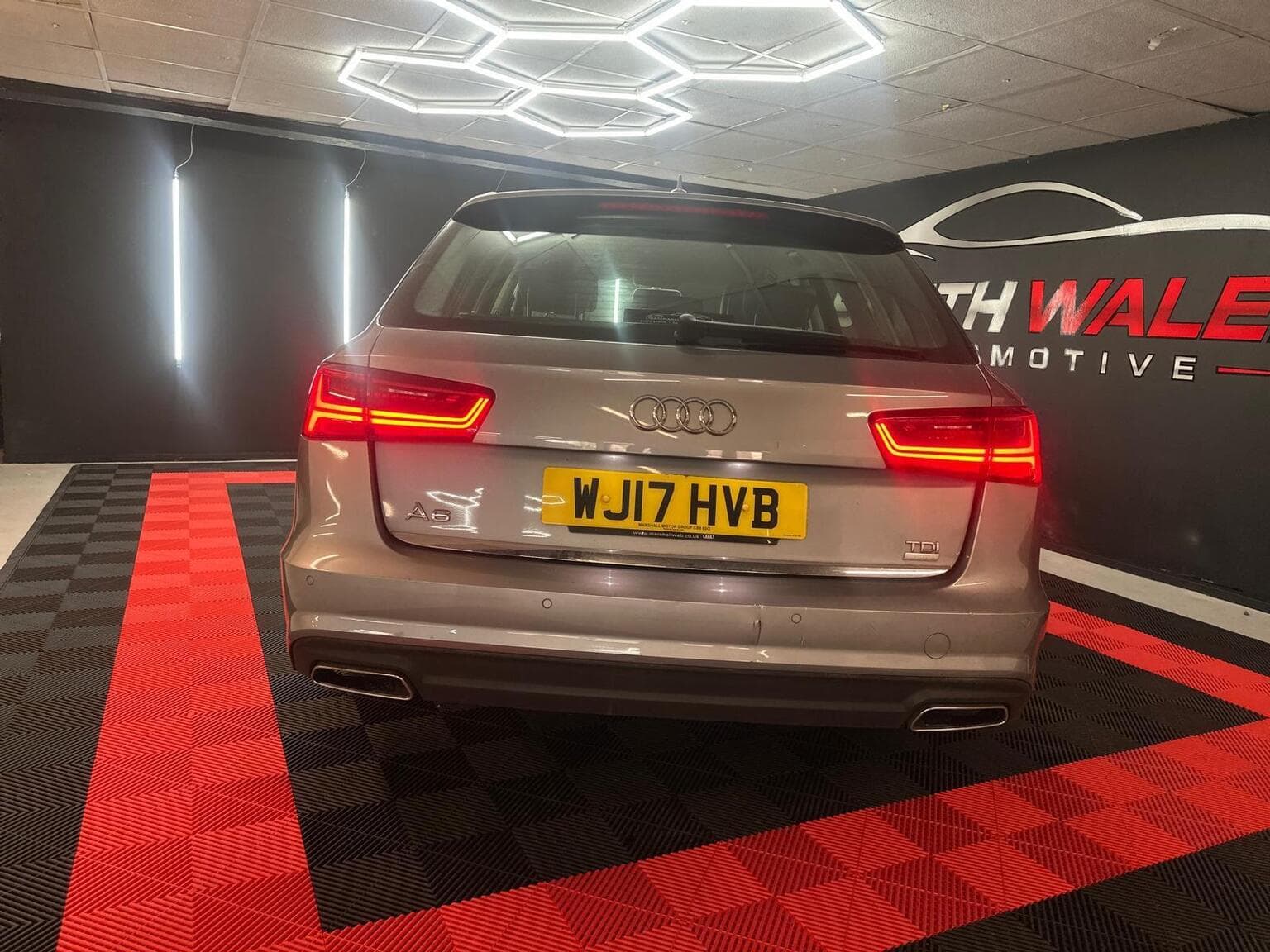 Audi A6 Avant 2.0 TDI ultra SE Executive Euro 6 (s/s) 5dr — photo 10