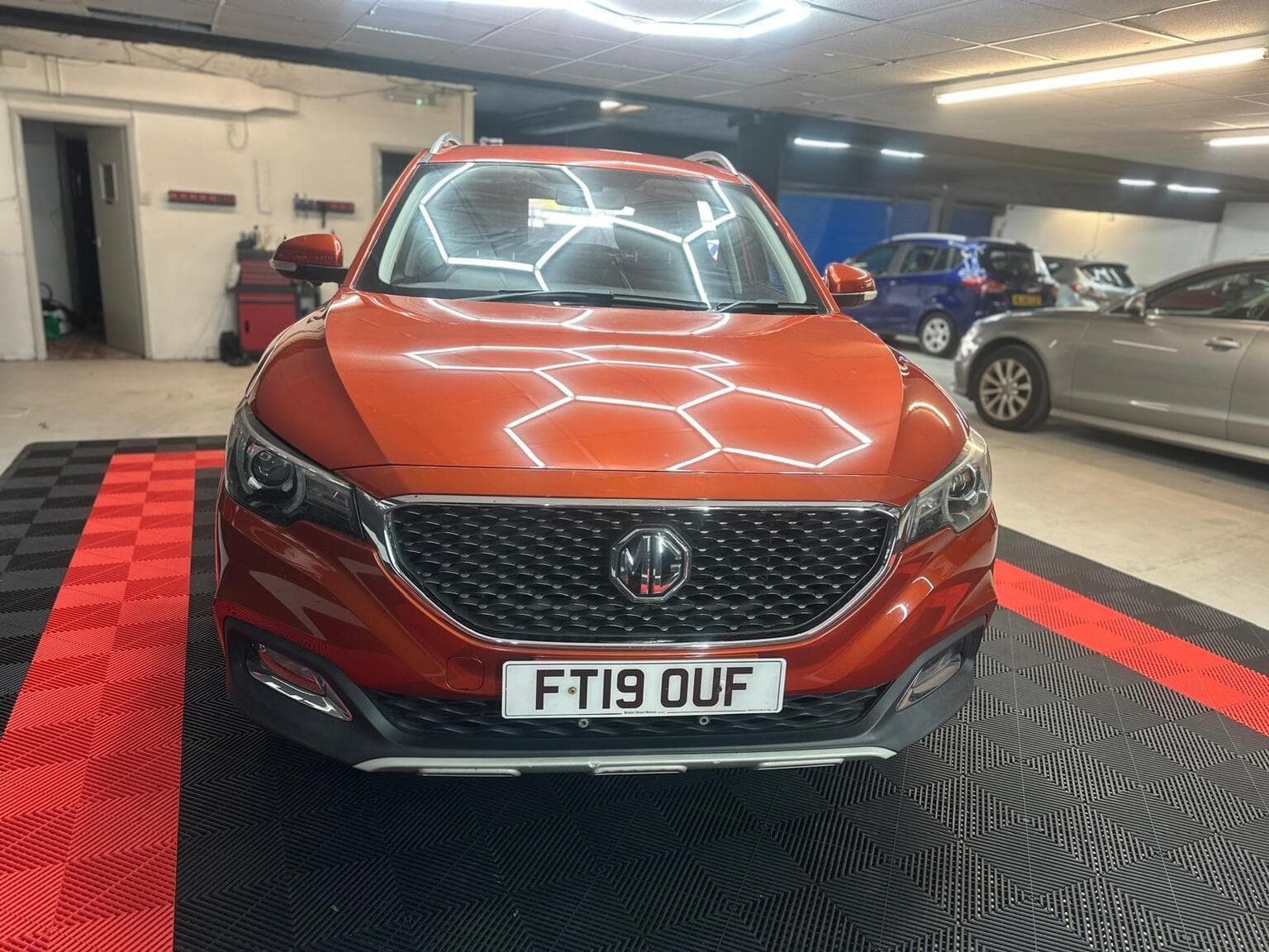 MG ZS 1.0 T-GDI Exclusive Auto Euro 6 5dr — photo 7