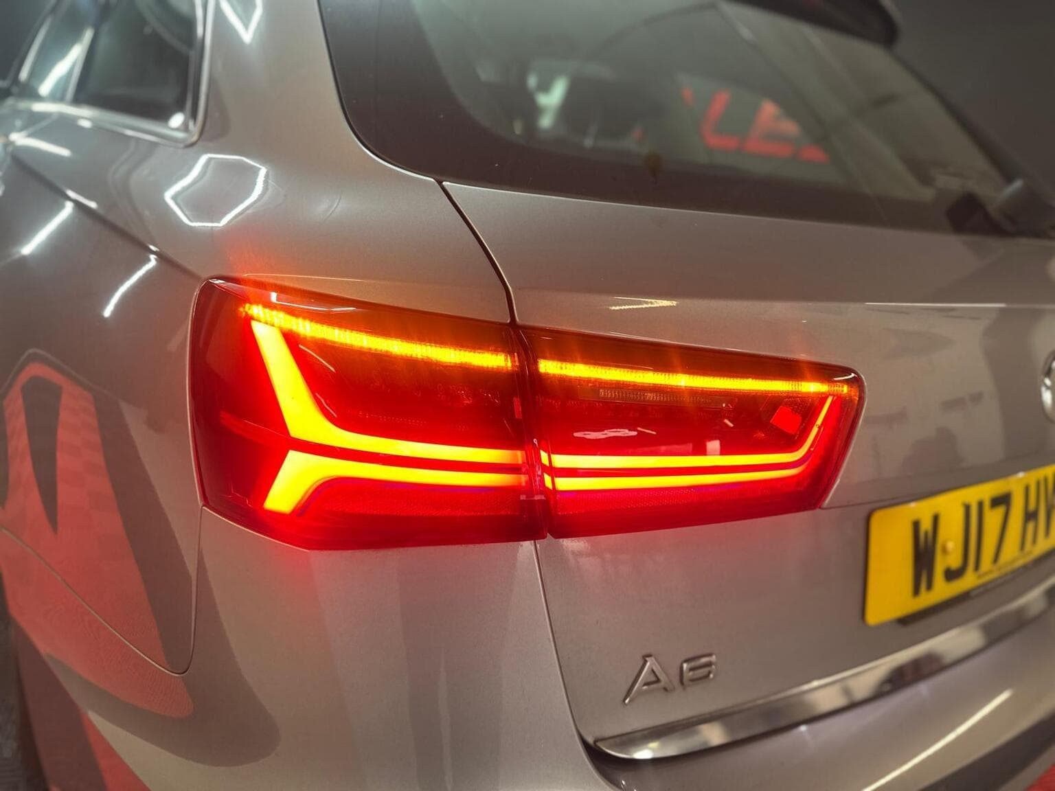 Audi A6 Avant 2.0 TDI ultra SE Executive Euro 6 (s/s) 5dr — photo 32