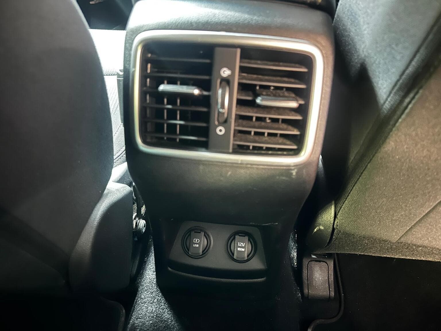Kia Sportage 1.6 T-GDi 2 AWD Euro 6 (s/s) 5dr — photo 23