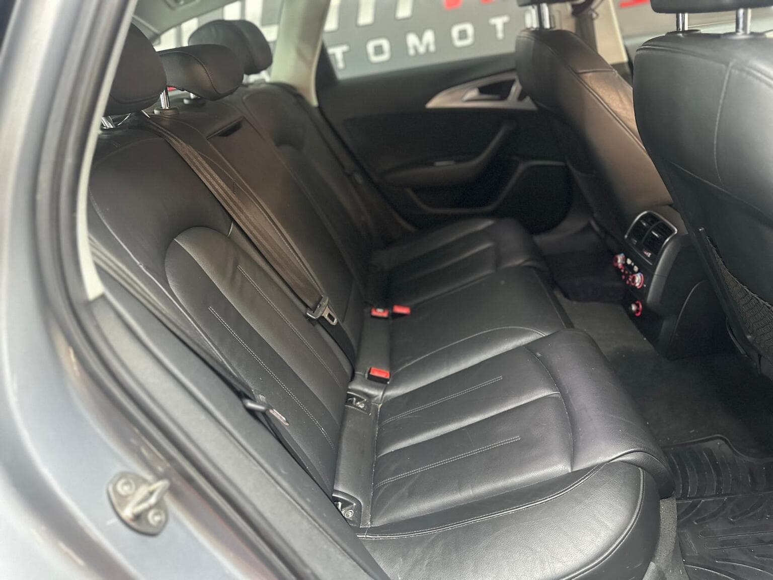 Audi A6 Avant 2.0 TDI ultra SE Executive Euro 6 (s/s) 5dr — photo 16