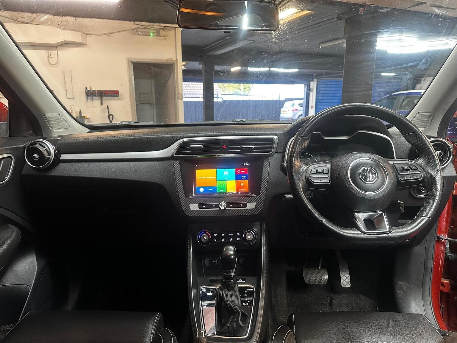 MG ZS 1.0 T-GDI Exclusive Auto Euro 6 5dr — photo 21