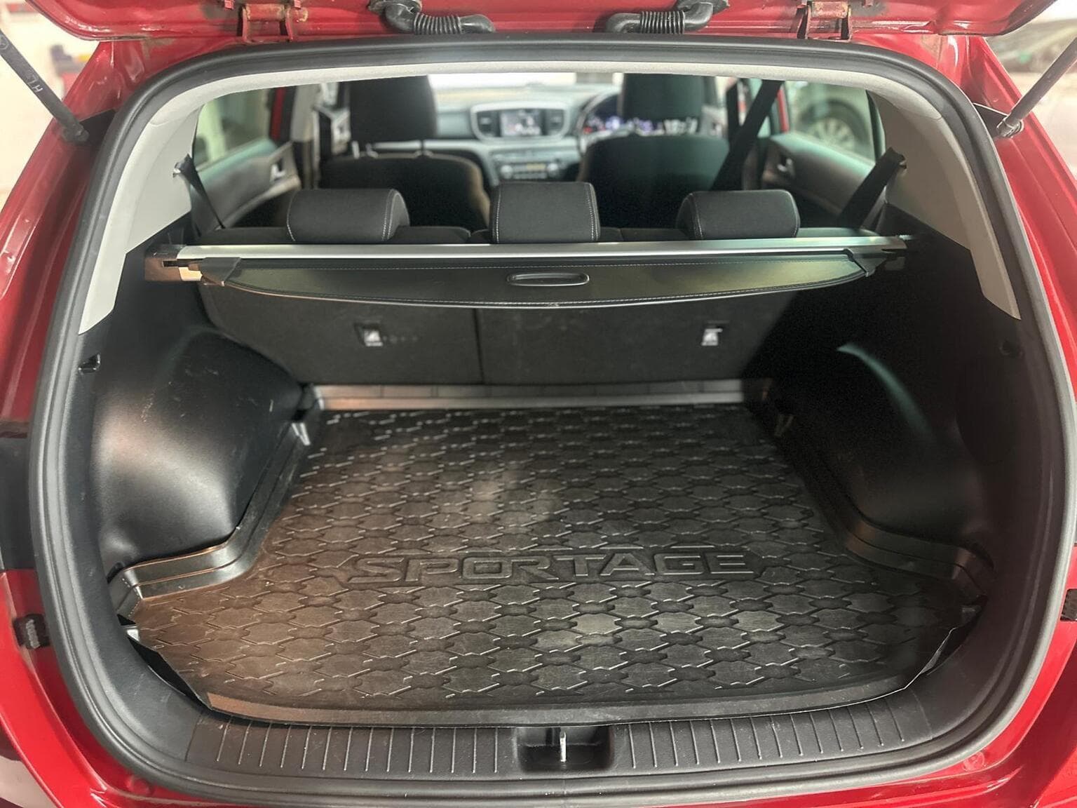 Kia Sportage 1.6 T-GDi 2 AWD Euro 6 (s/s) 5dr — photo 31