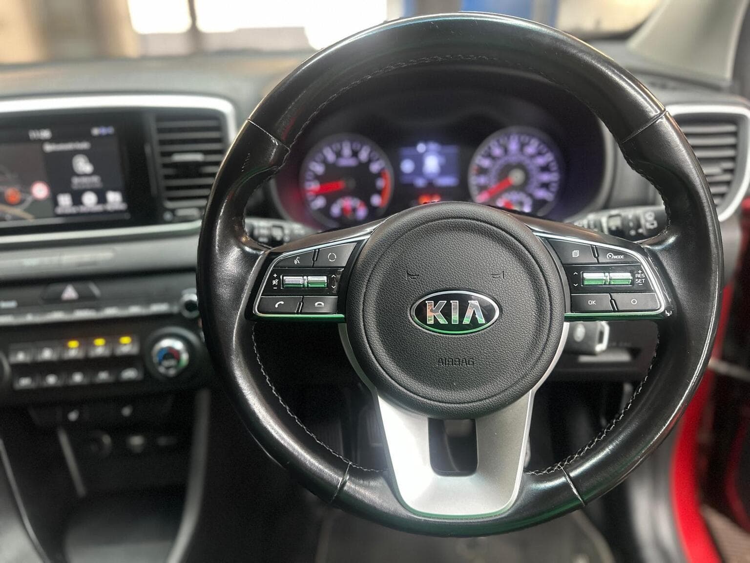 Kia Sportage 1.6 T-GDi 2 AWD Euro 6 (s/s) 5dr — photo 32