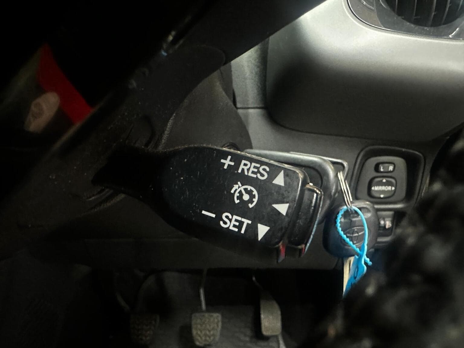 Toyota AYGO 1.0 VVT-i x-press Euro 6 5dr — photo 10