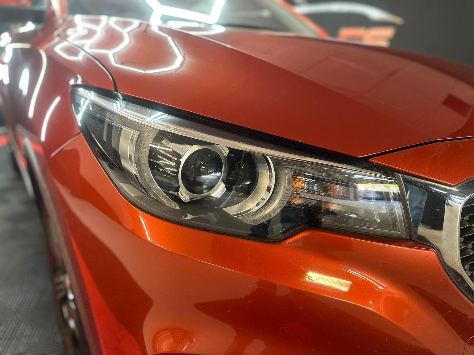 MG ZS 1.0 T-GDI Exclusive Auto Euro 6 5dr — photo 44