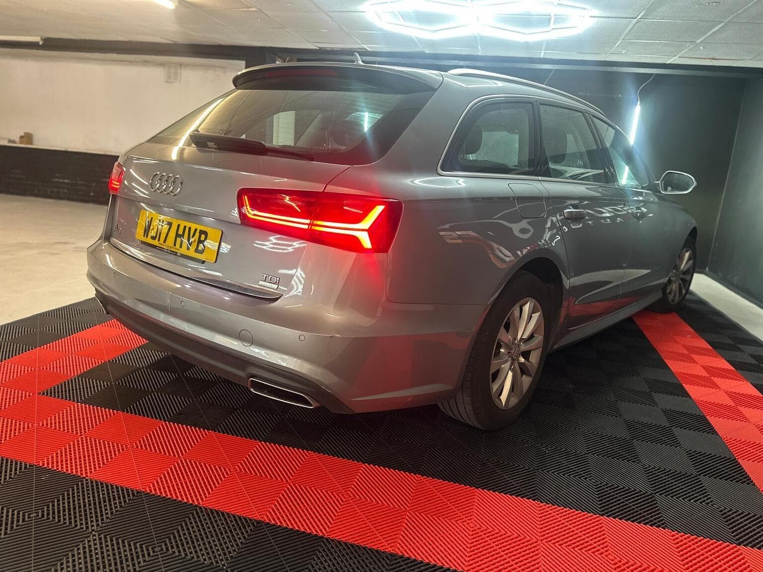 Audi A6 Avant 2.0 TDI ultra SE Executive Euro 6 (s/s) 5dr — photo 13