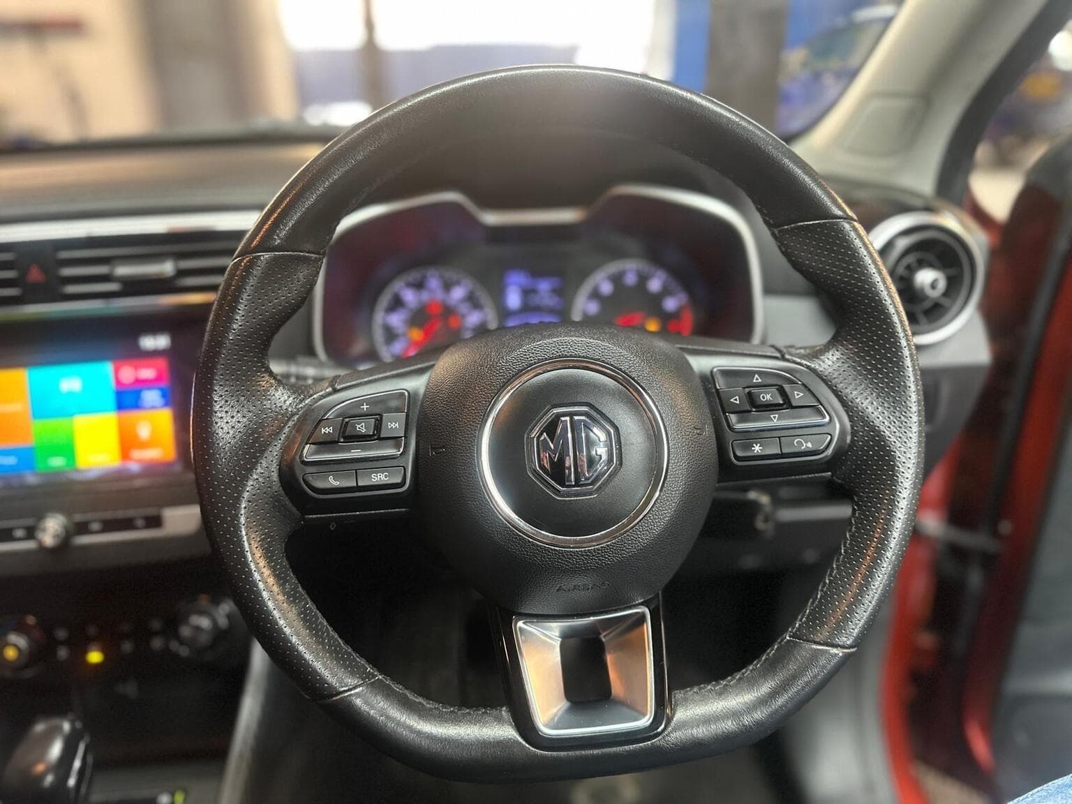 MG ZS 1.0 T-GDI Exclusive Auto Euro 6 5dr — photo 39