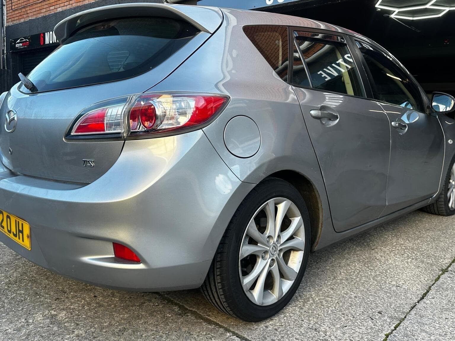 Mazda Mazda3 1.6d TS Euro 5 5dr — photo 9